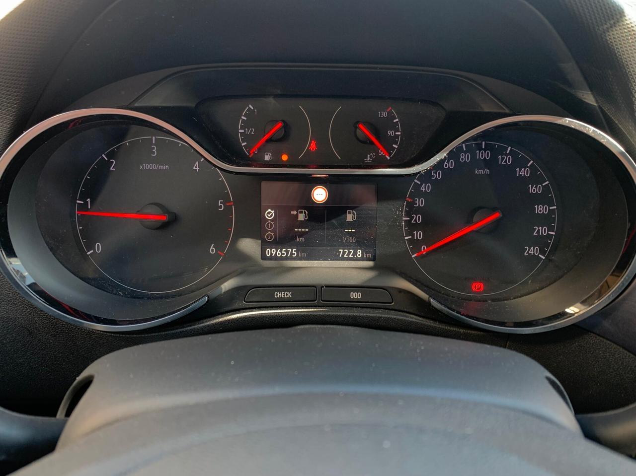 Opel Crossland X 1.6 ECOTEC D 8V Start&Stop Ultimate