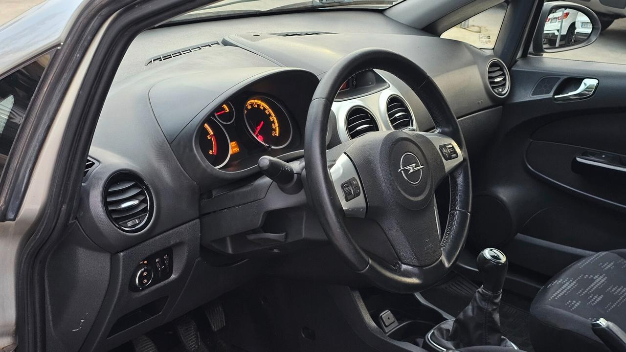 Opel Corsa 1.3 CDTI 75CV Cosmo 5 porte