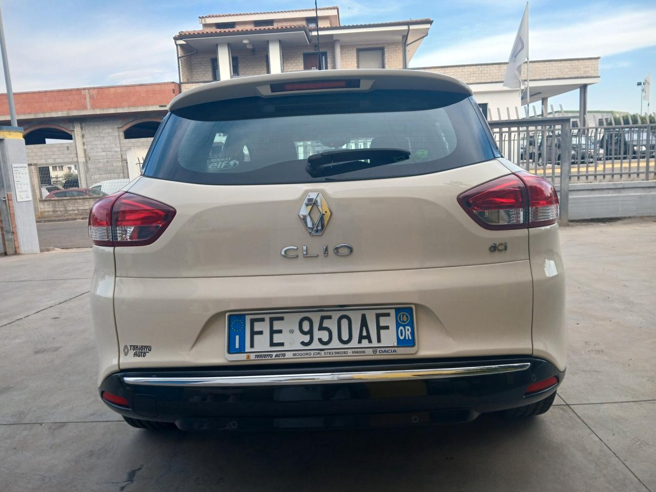 RENAULT Clio Sporter Duel 1.500 dCi 75cv