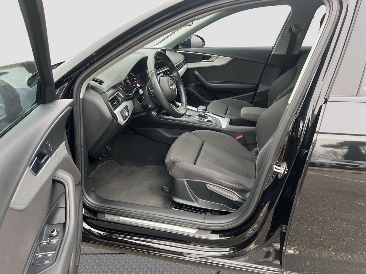 Audi A4 40 TFSI S tronic