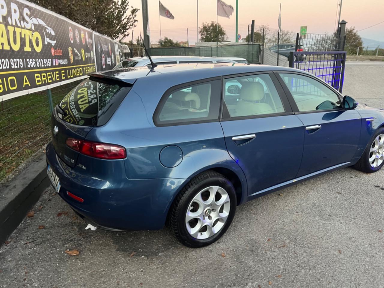 Alfa Romeo 159 1.9 JTDm 16V Sportwagon Progression