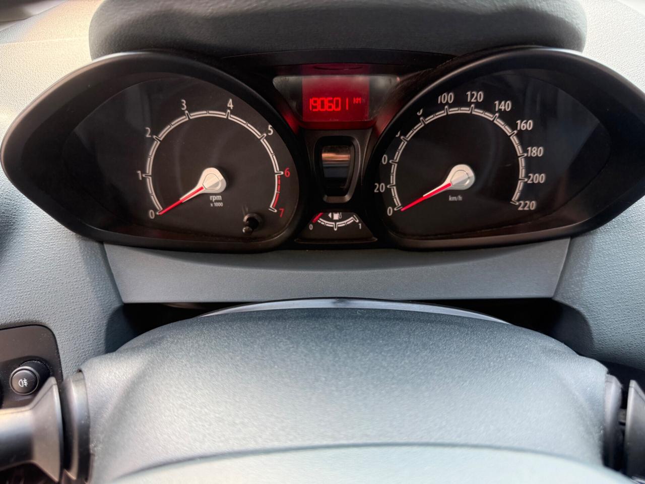 Ford Fiesta 1.4 5 porte Bz.- GPL Titanium