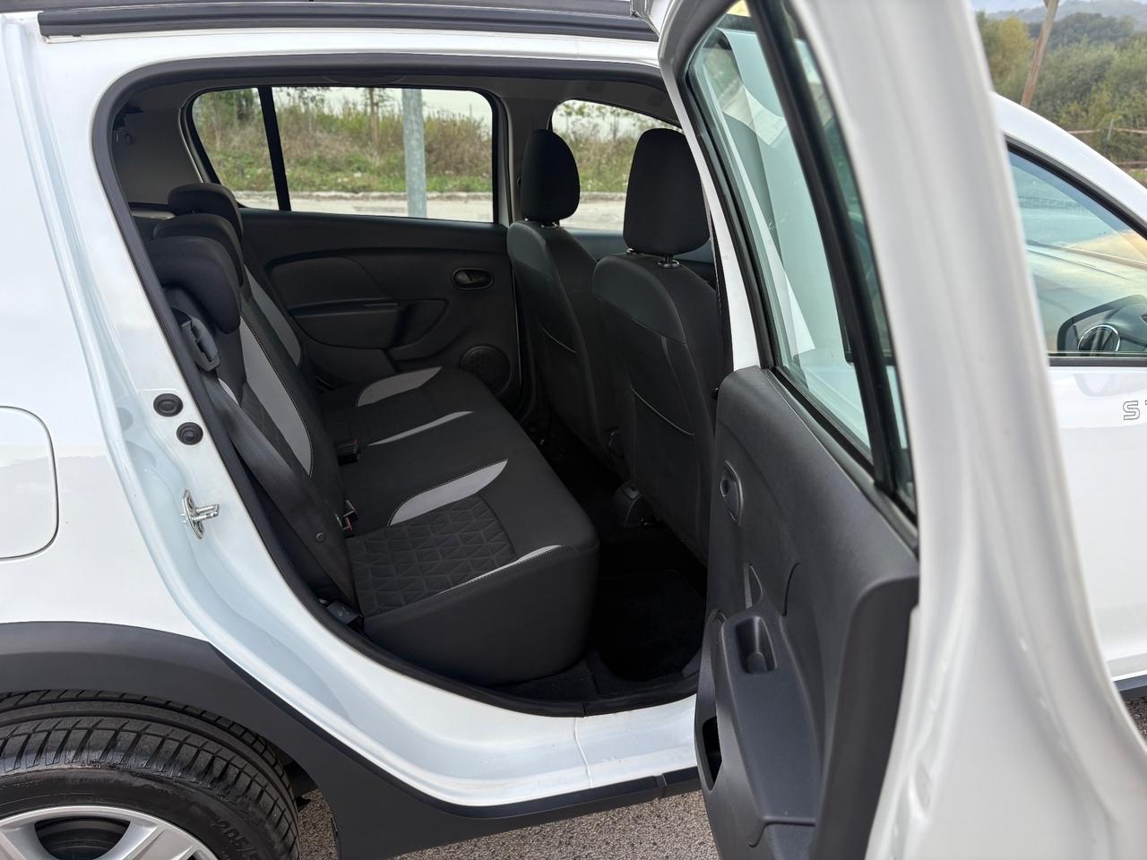 Dacia Sandero Stepway 0.9 TCe 90 CV FULL/NAV