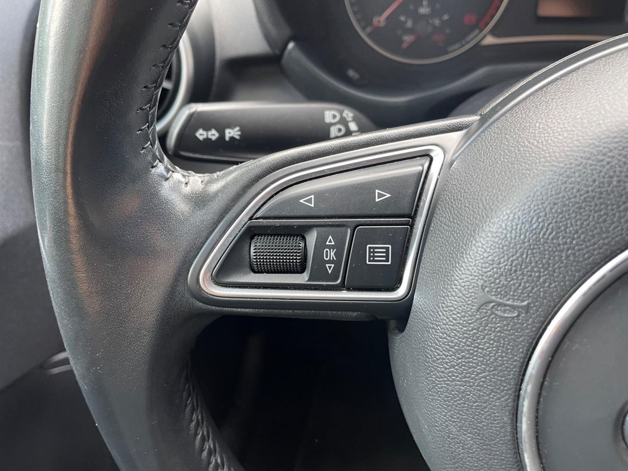 Audi A1 SPB 1.0 TFSI ultra Admired/1PROP/GARANZIA
