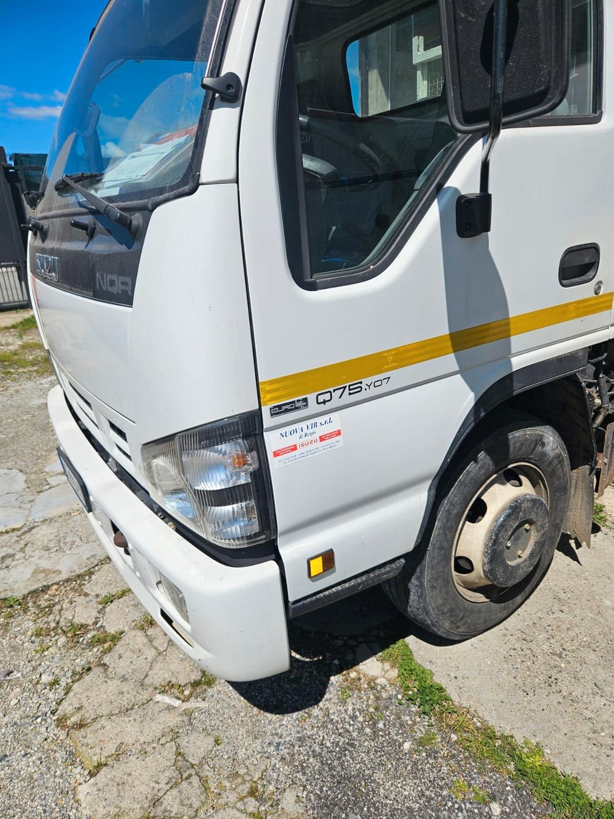 Isuzu