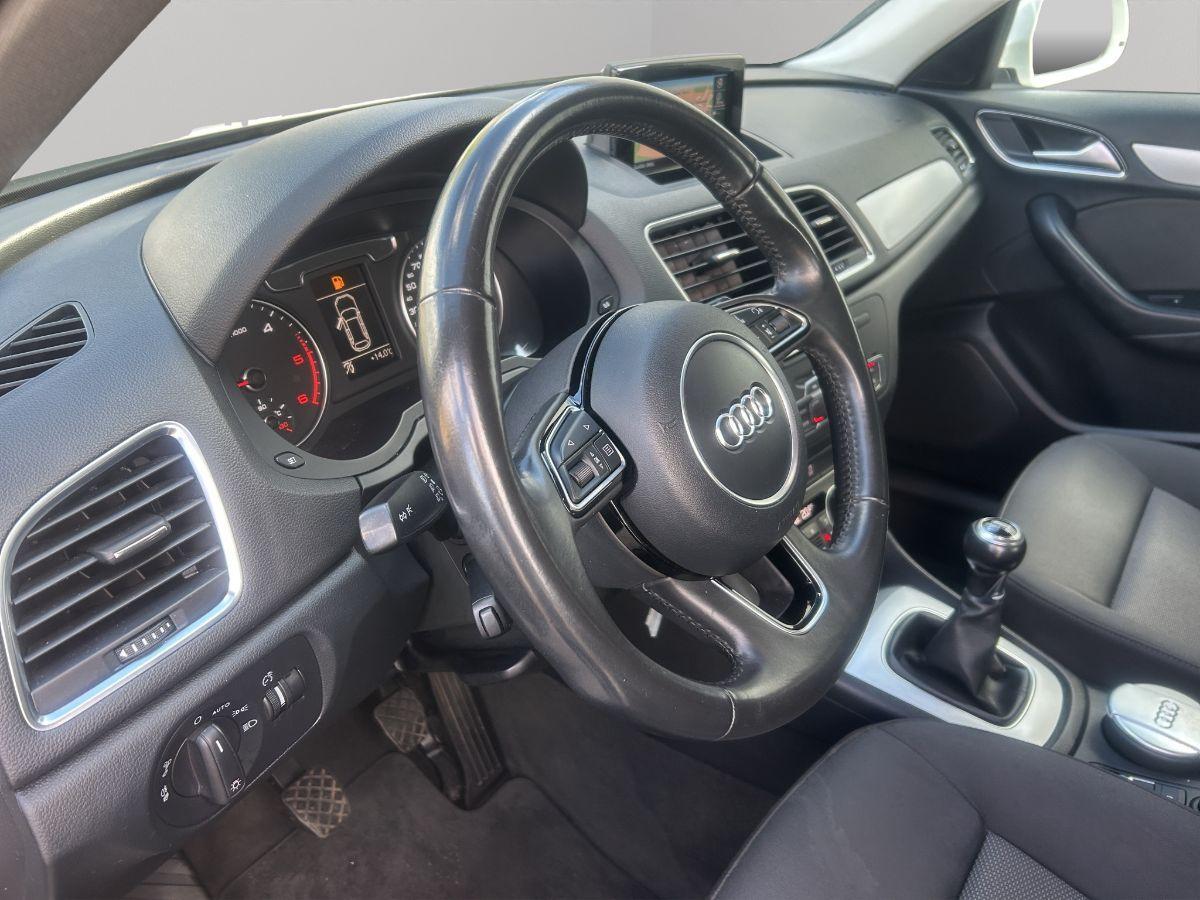 AUDI - Q3 - 2.0 TDI 120 CV Sport