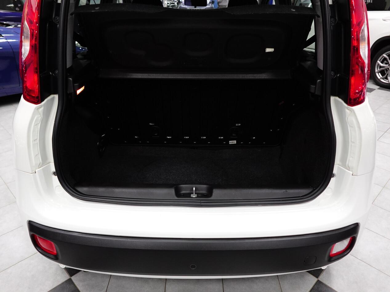 Fiat Panda 1.0 FIREFLY HYBRID 70 CV EASY