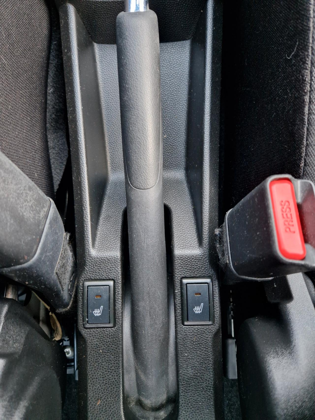 Suzuki Ignis Hybrid 1.2 83CV, Bluetooth, Carplay, Line assist