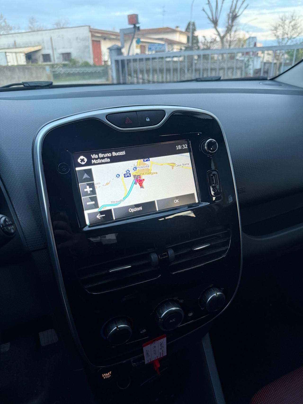 Renault Clio 1.2 75 CV EURO 6b Neopatentati 2015