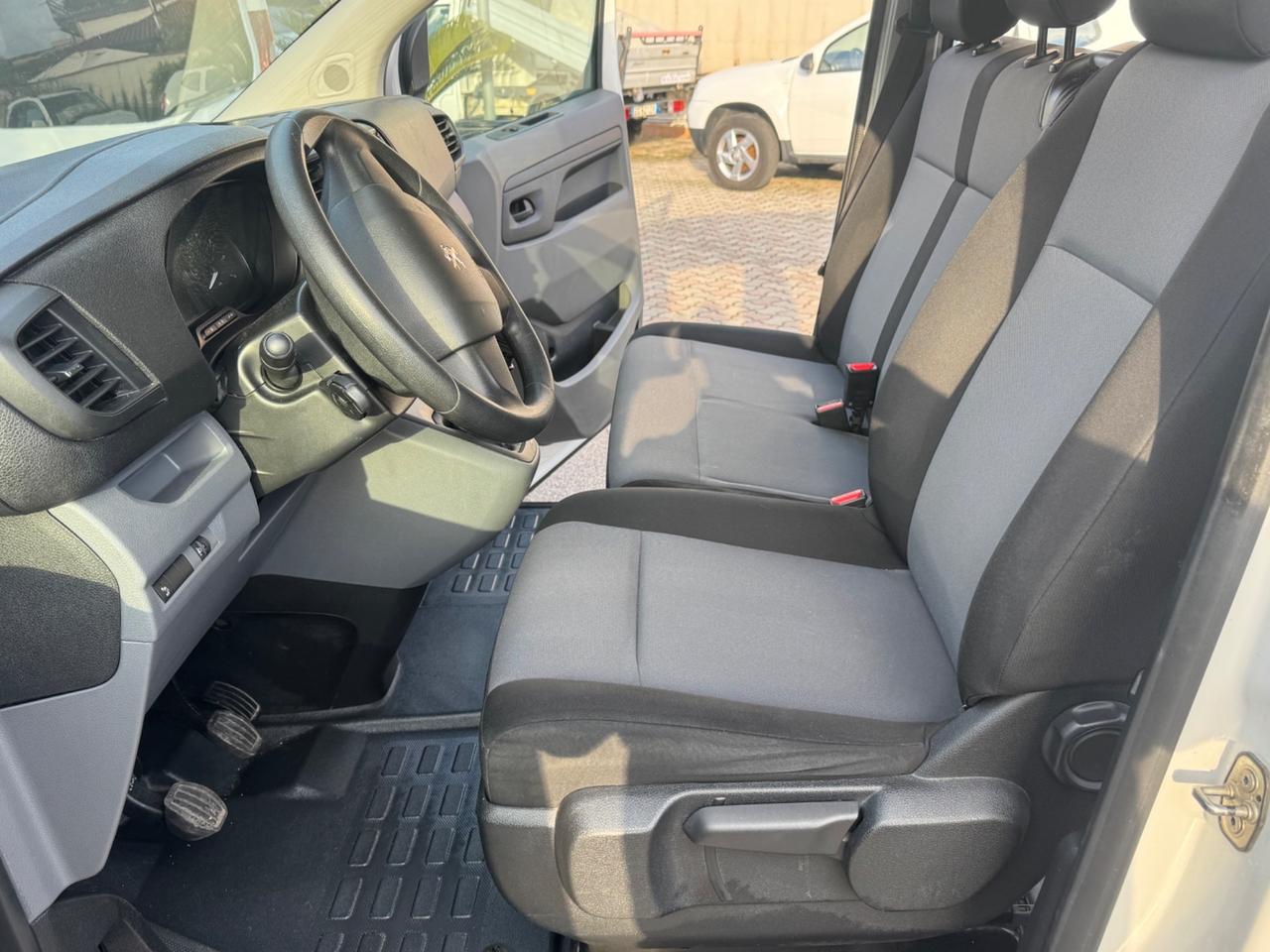 Renault Trafic T29 1.6 dCi 145CV S&S PL-TN Zen Heavy N1