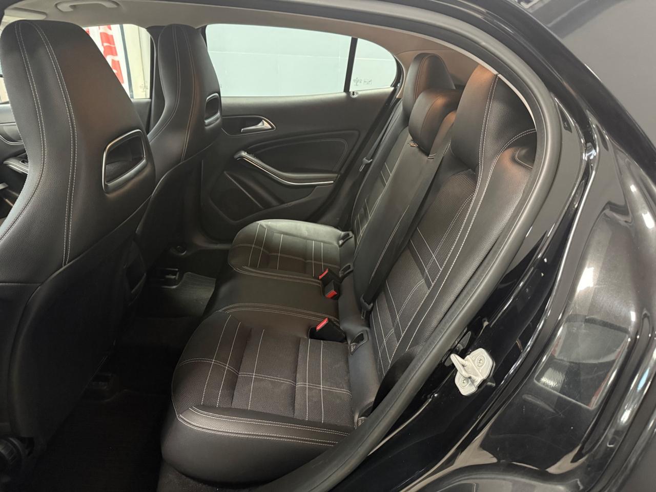 Mercedes-benz GLA 180 d Sport Automatic 109CV