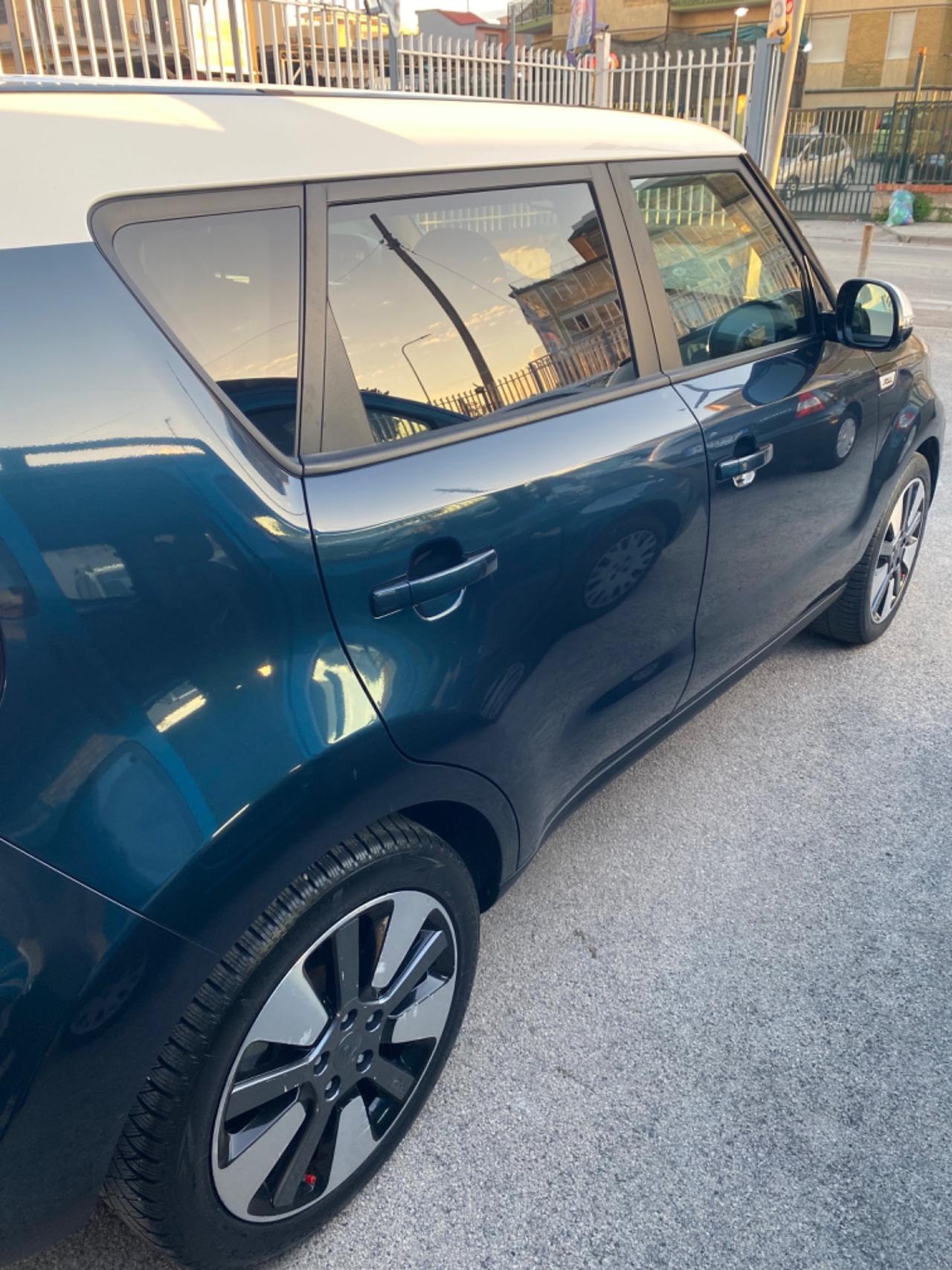 Kia Soul 1.6 CRDi 2017 Full Navi Led