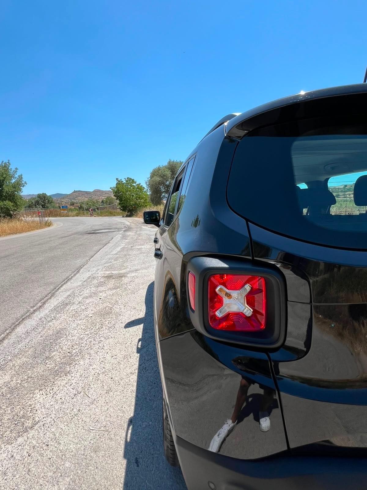 Jeep Renegade 1.6 Mjt 130 CV Longitude