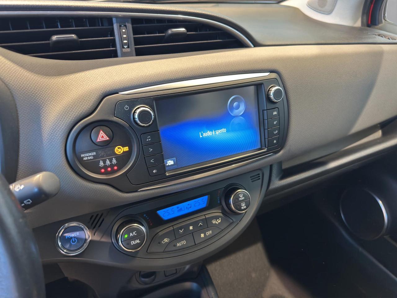 Toyota Yaris 5p 1.5h Active my16