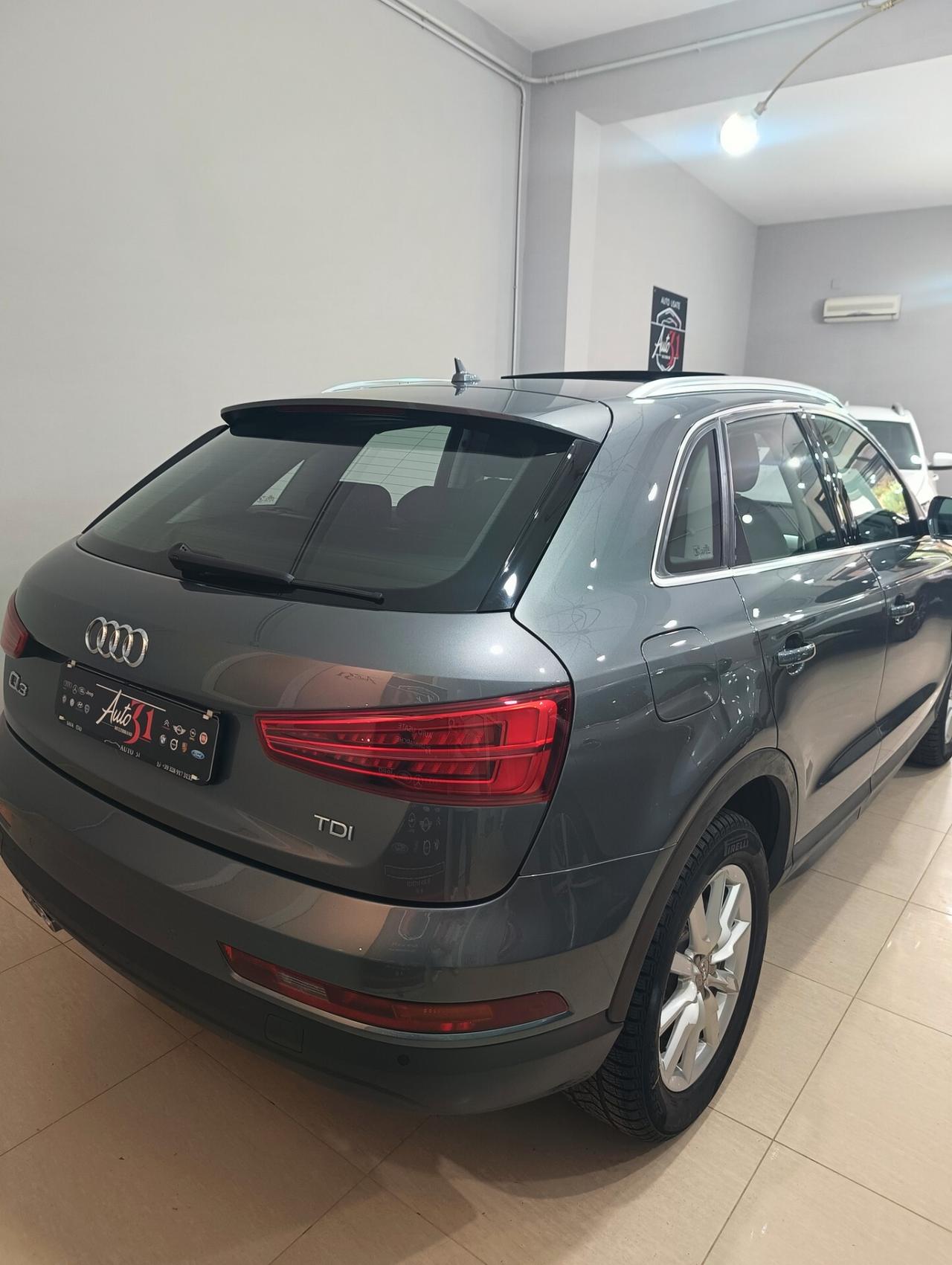 Audi Q3 2.0 TDI 150 CV S tronic