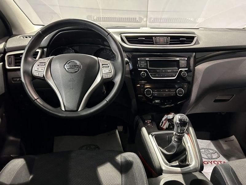 Nissan Qashqai Qashqai 1.2 DIG-T Acenta