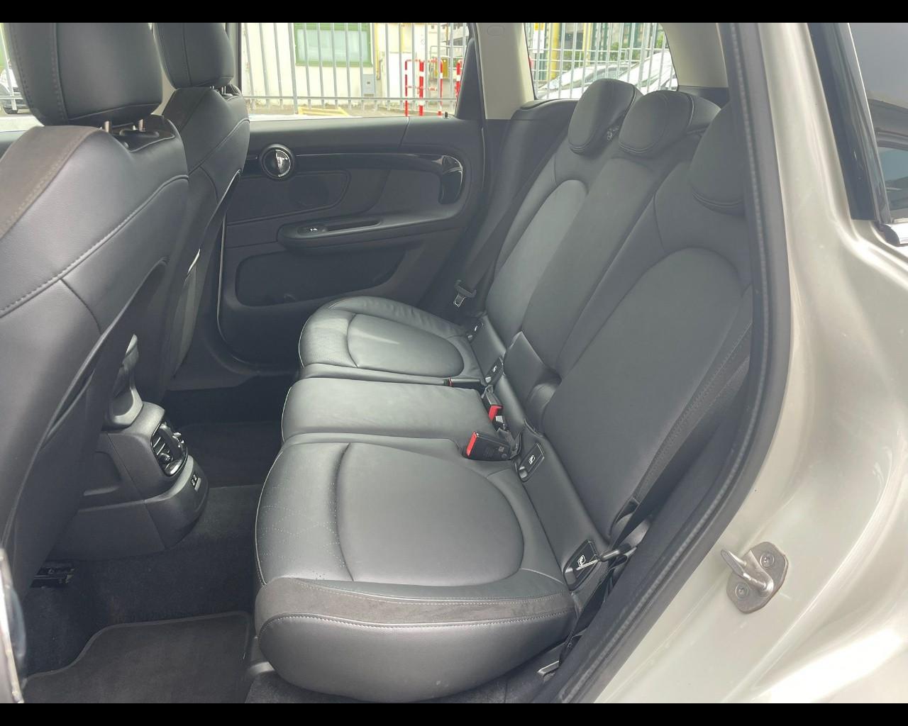 MINI Mini Countrym.(F60) - Mini 2.0 Cooper SD Business Countryman