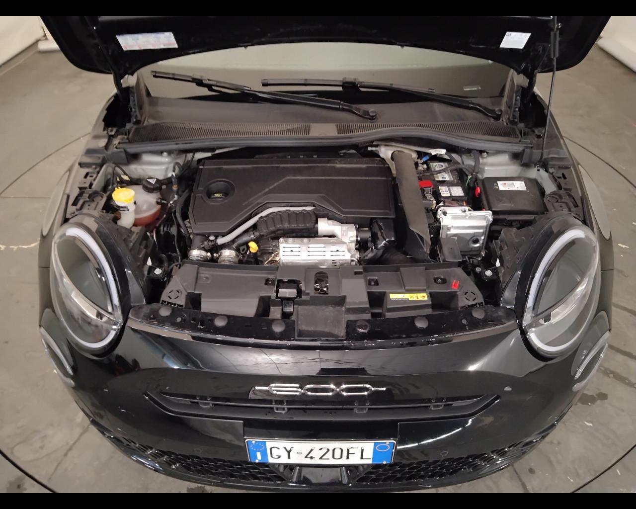 FIAT 600 IV 2023 - 600 1.2 hybrid La Prima II 110cv auto