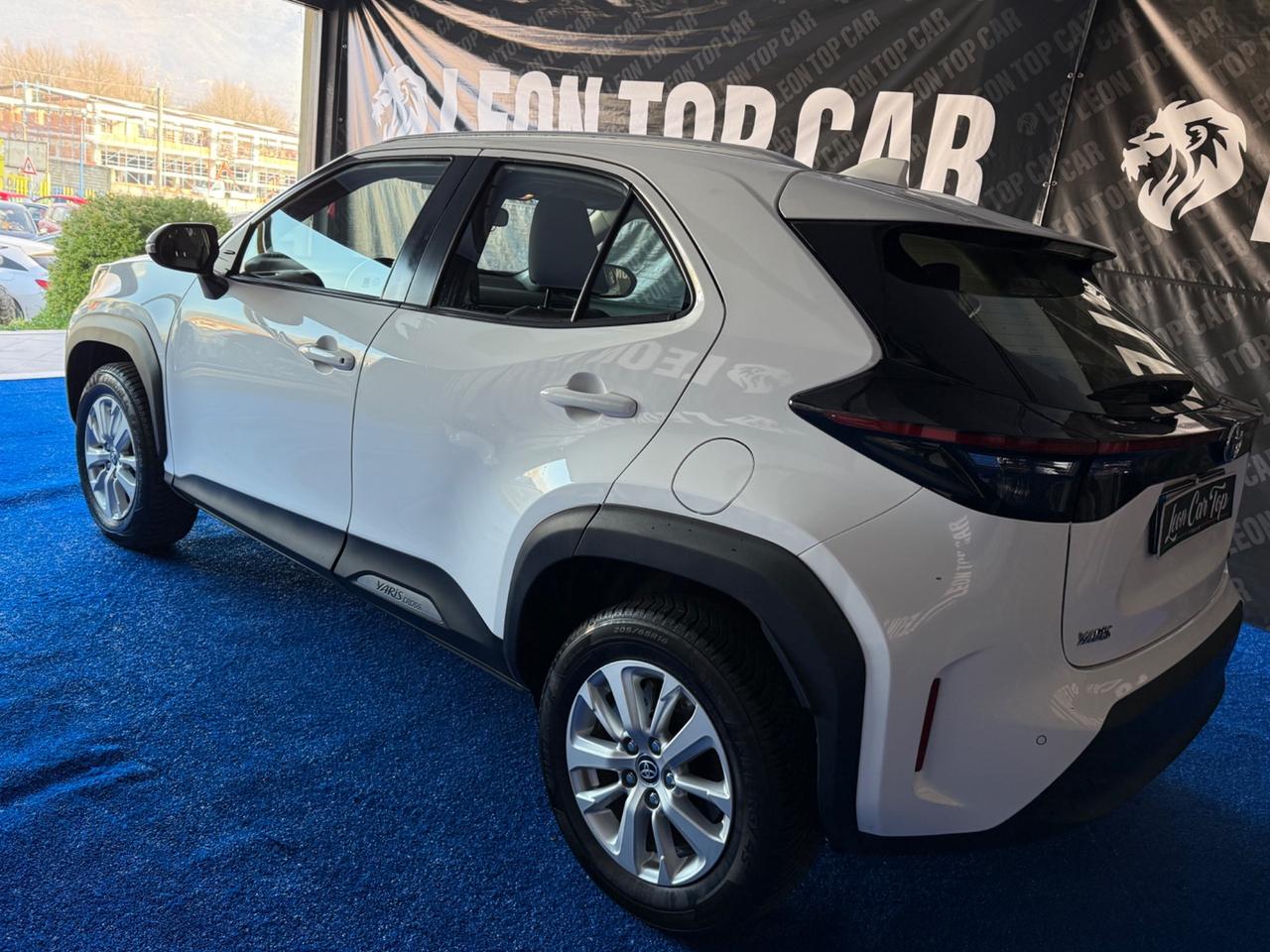 Toyota Yaris Cross 1.5 Hybrid 5p. E-CVT AWD-cambio automatico