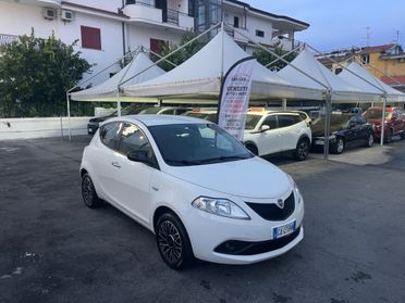 Lancia Ypsilon 1.2 S&S Gold sensori parcheggio KM 78.000 CERTIFICATI!!!