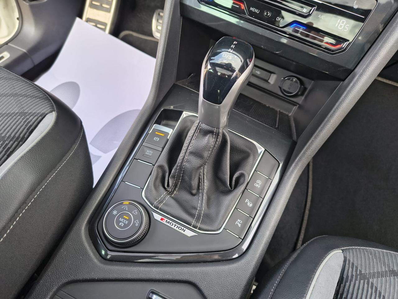 Volkswagen Tiguan 2.0 TDI 200 CV DSG 4MOTION R-Line