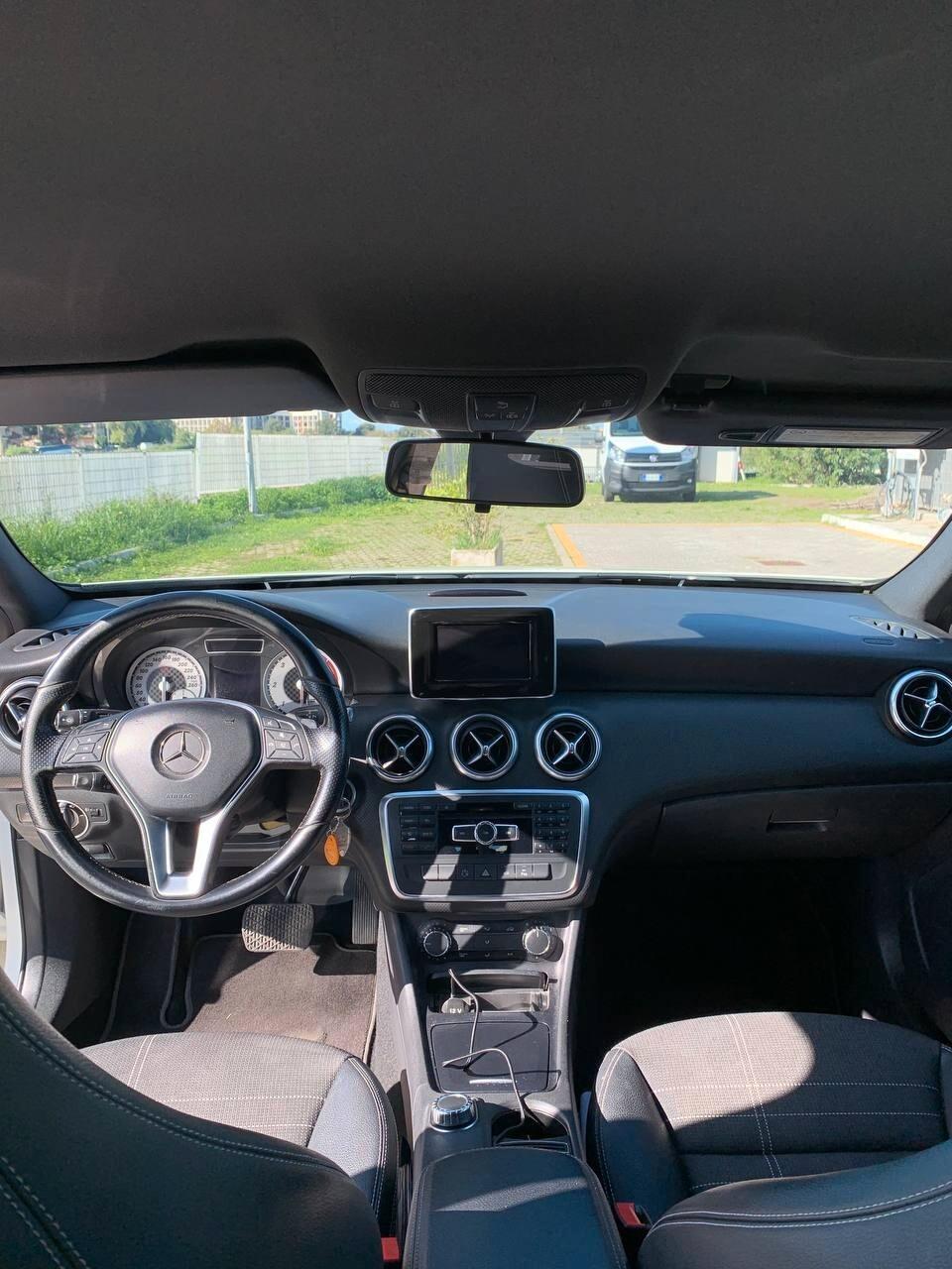 Mercedes-benz A 200 CDI BlueEFFICIENCY Sport