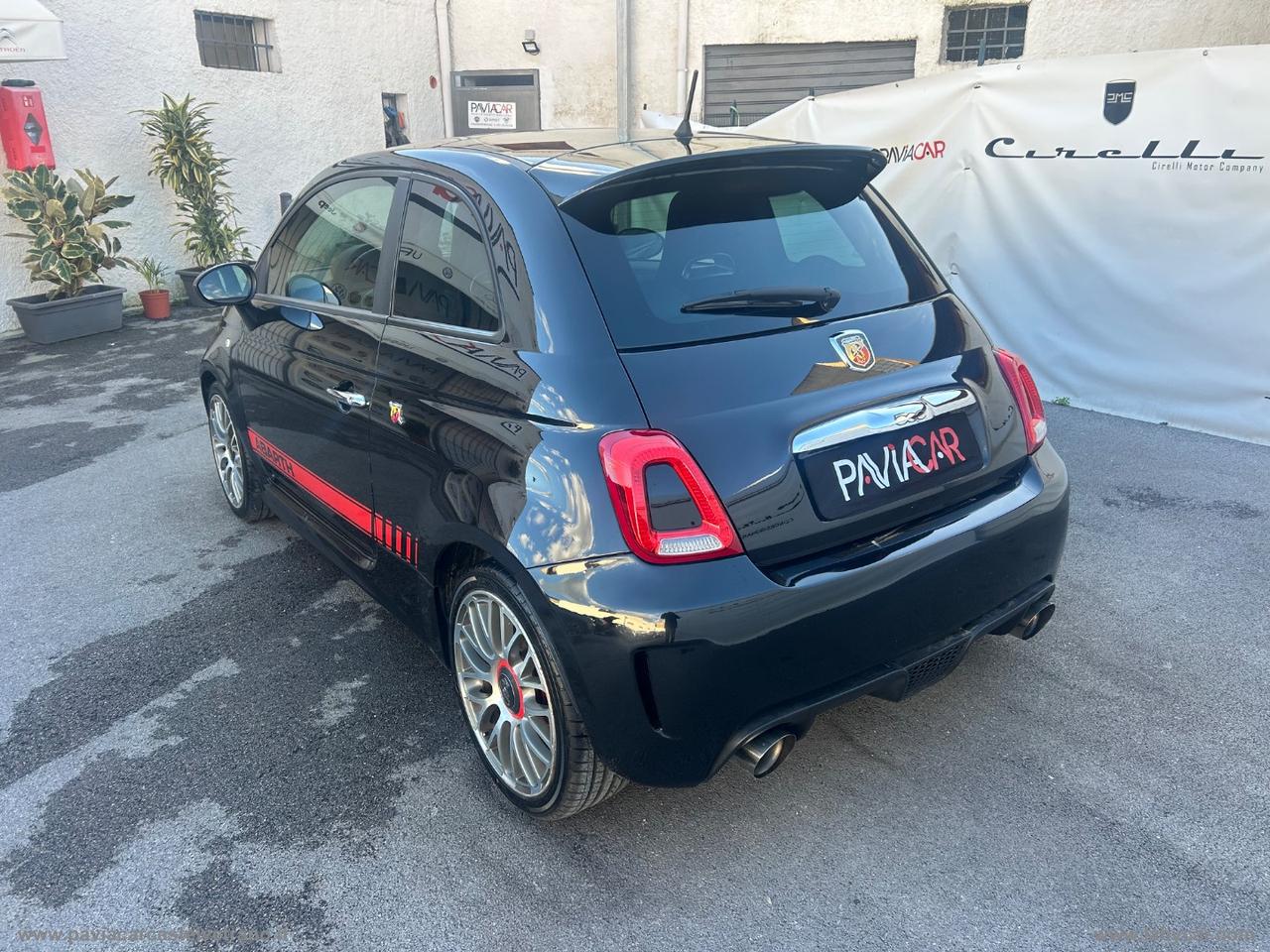 ABARTH 500 1.4 Turbo T-Jet Custom