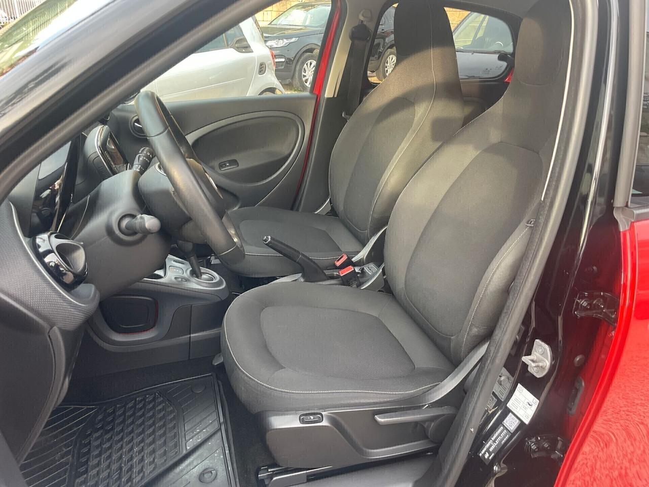 Smart ForFour 70 1.0 twinamic Passion LED NAVI