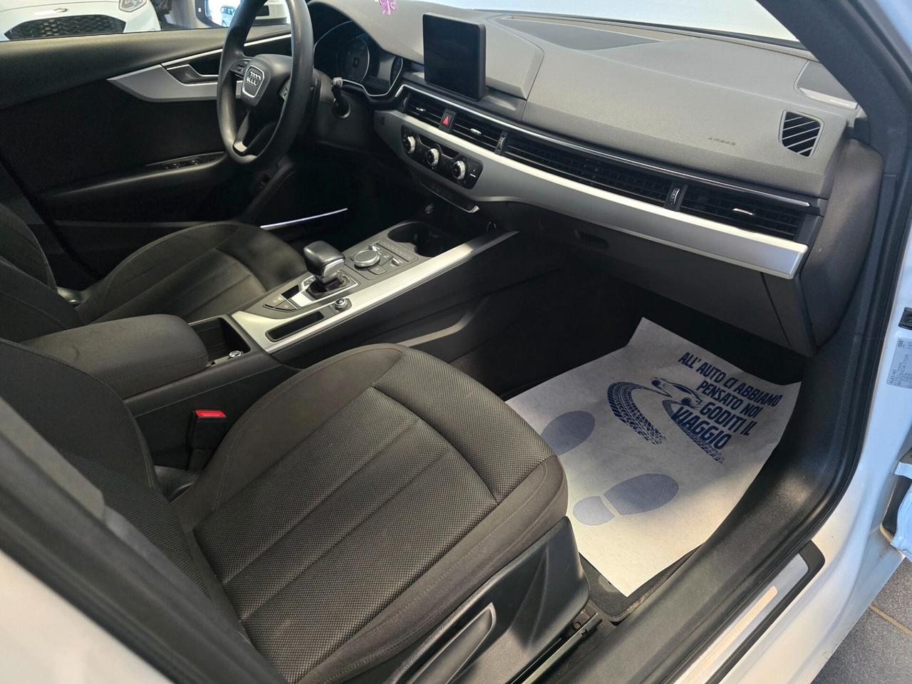 Audi A4 Avant 2.0 TDI 122 CV S tronic Design 2018