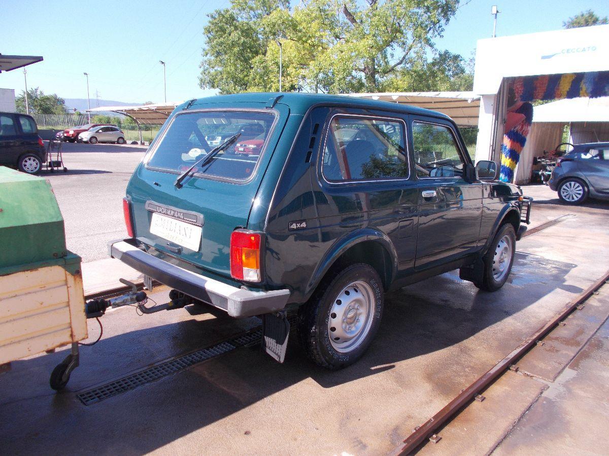 LADA - Niva - 1.7 MPi Dual fuel GPL
