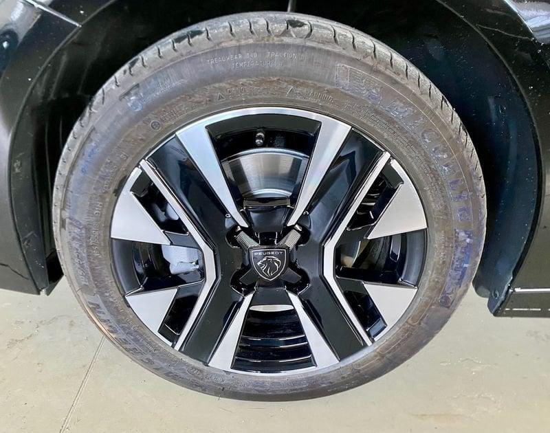 Peugeot 208 Allure PureTech 100 S&S