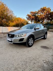 Volvo XC 60 XC60 D3 Geartronic Summum