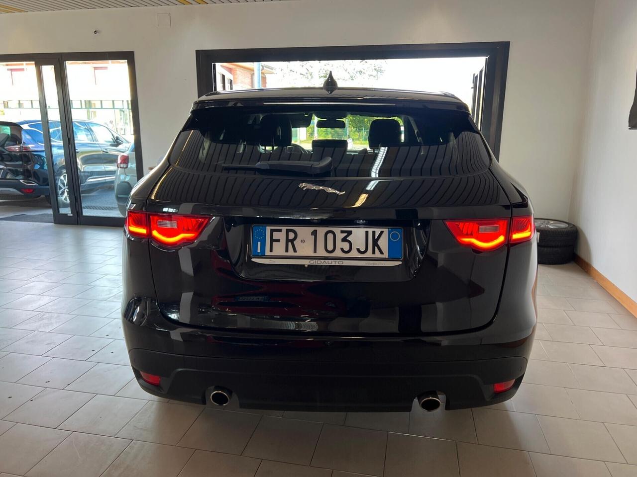 Jaguar F-Pace 2.0 D 240 CV AWD aut. Pure