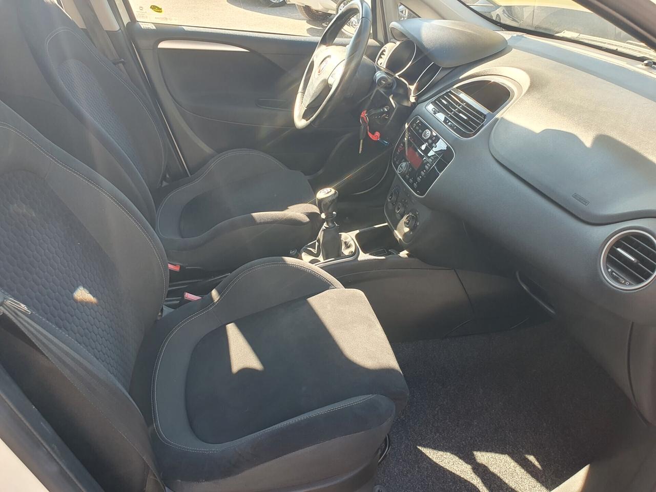Fiat Punto 1.4 8V 5 porte Natural Power metano2016