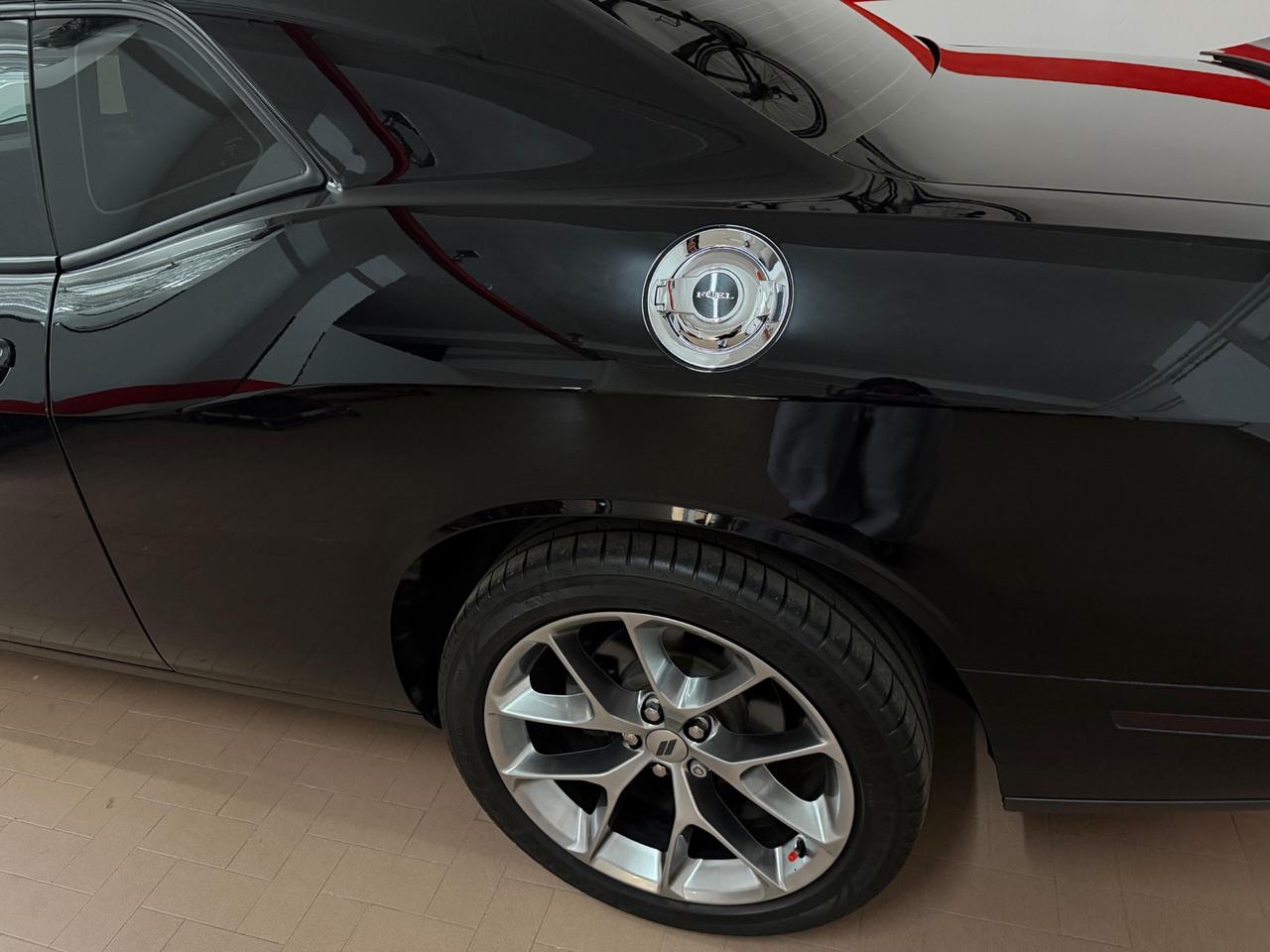 Dodge Challenger 3600 V6 km 41000 Permuto