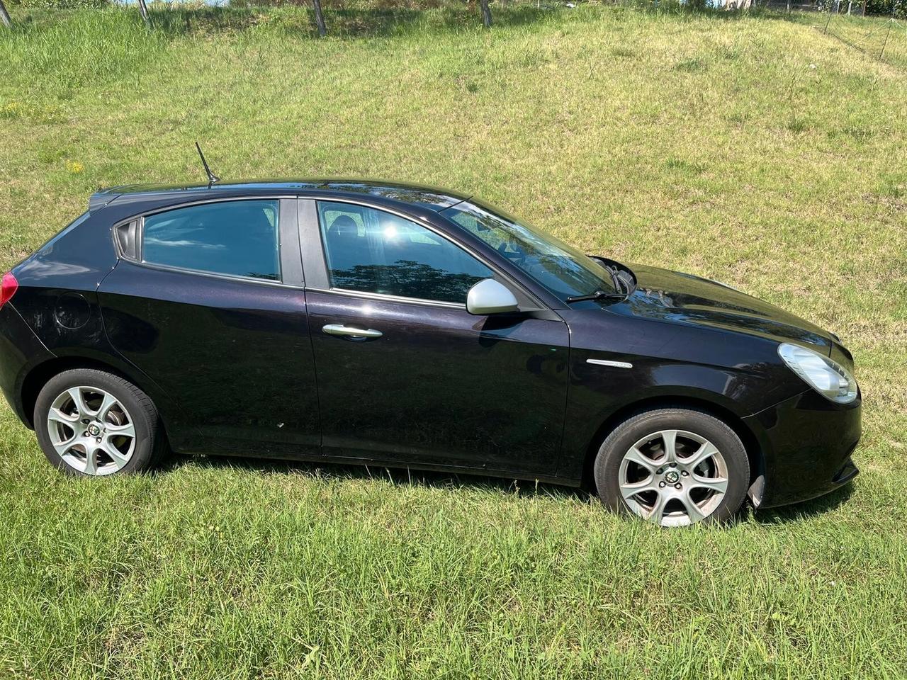 Alfa Romeo Giulietta 1.4 Turbo 105CV Progression