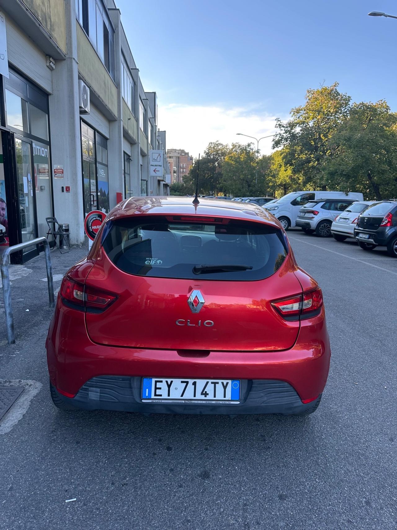 Renault Clio 1.2 75CV 5 porte Wave