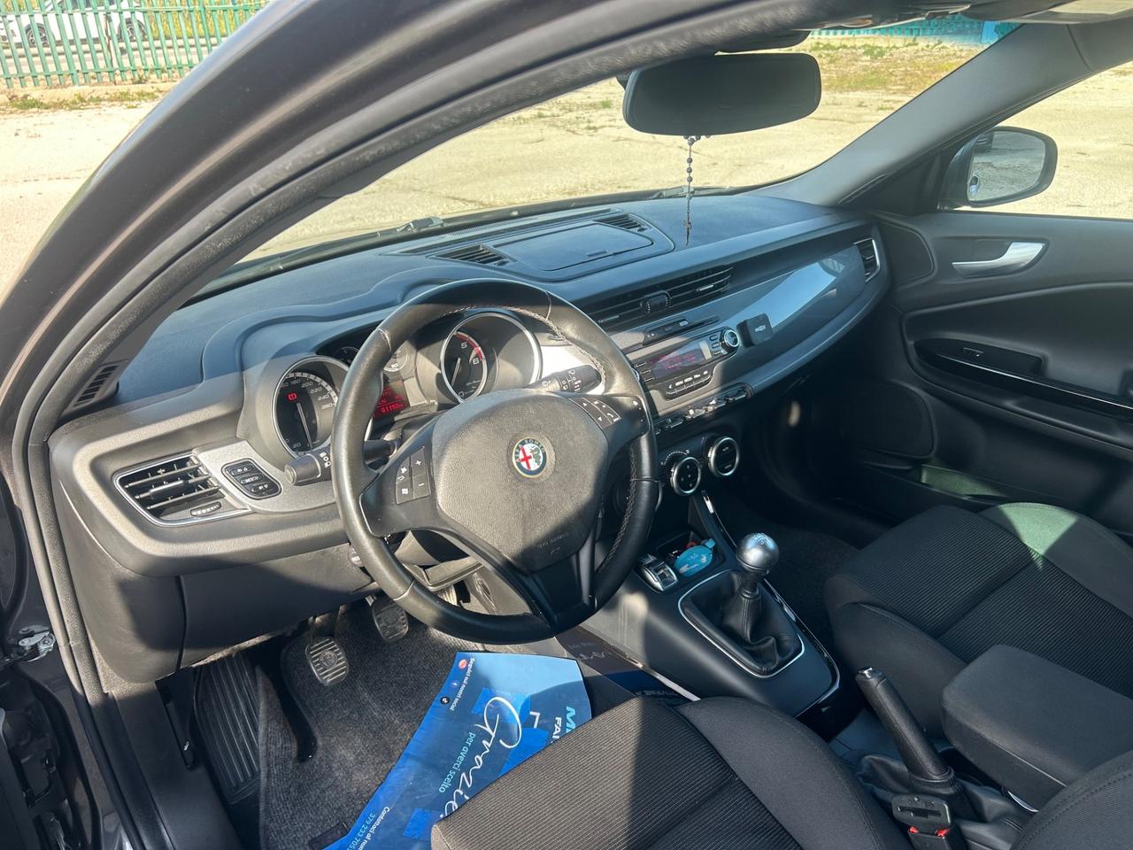 Alfa Romeo Giulietta 1.6 JTDm-2 105 CV Distinctive