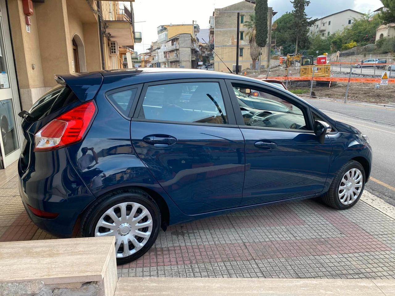 Ford Fiesta 1.5 TDCi 75CV Titanium - 2015