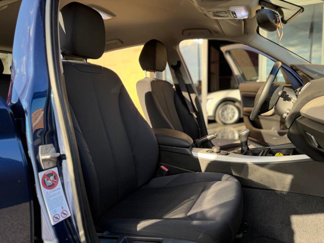 BMW 118 d 5p. Unique