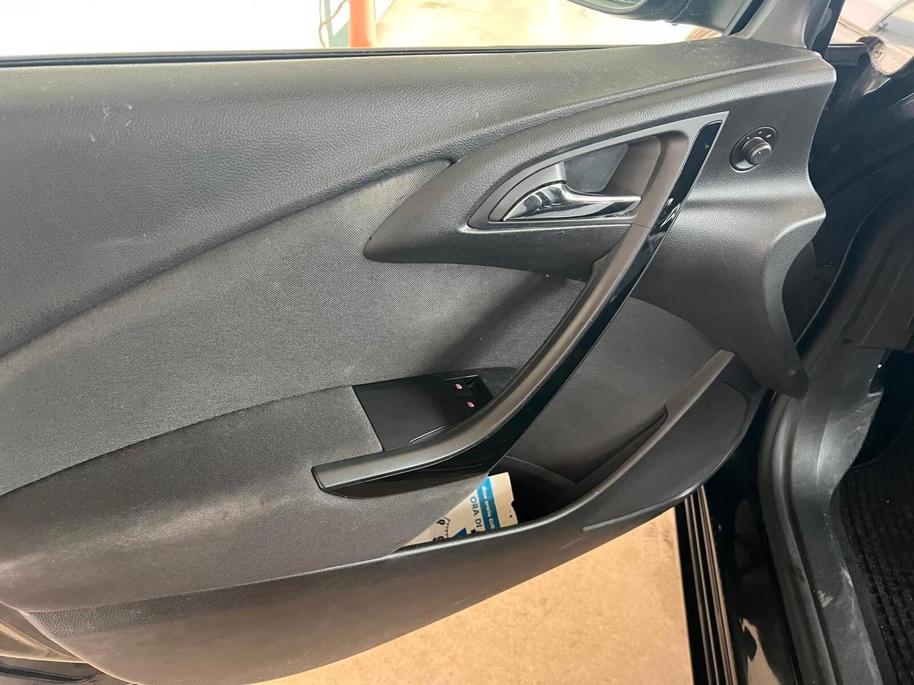 Opel Astra 1.4 Turbo 140CV Sports TourerStation Wagon GPL Tech Elective