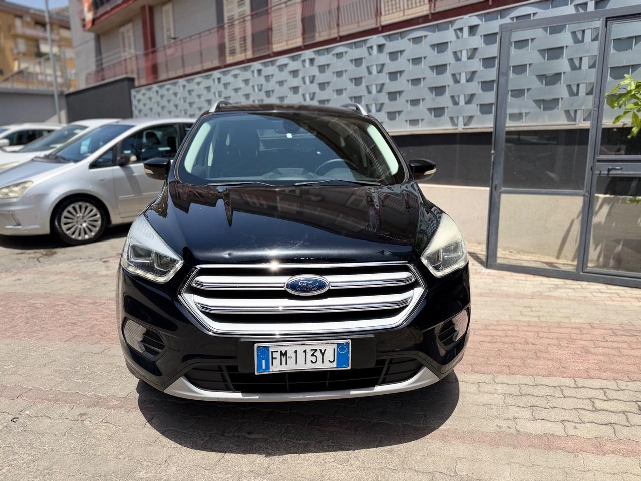Ford Kuga 1.5 TDCI 120 CV Powershift Titanium 2018