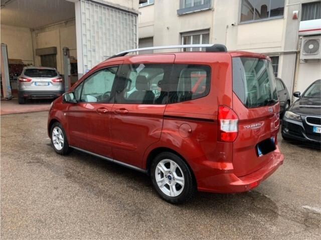 Ford Tourneo Courier 1.0 EcoBoost 100 CV Plus