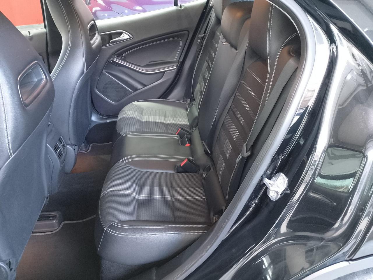 Mercedes-benz GLA 200 d Automatic Premium