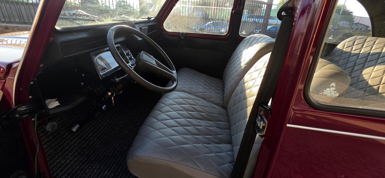 Citroen 2CV 6 Charleston