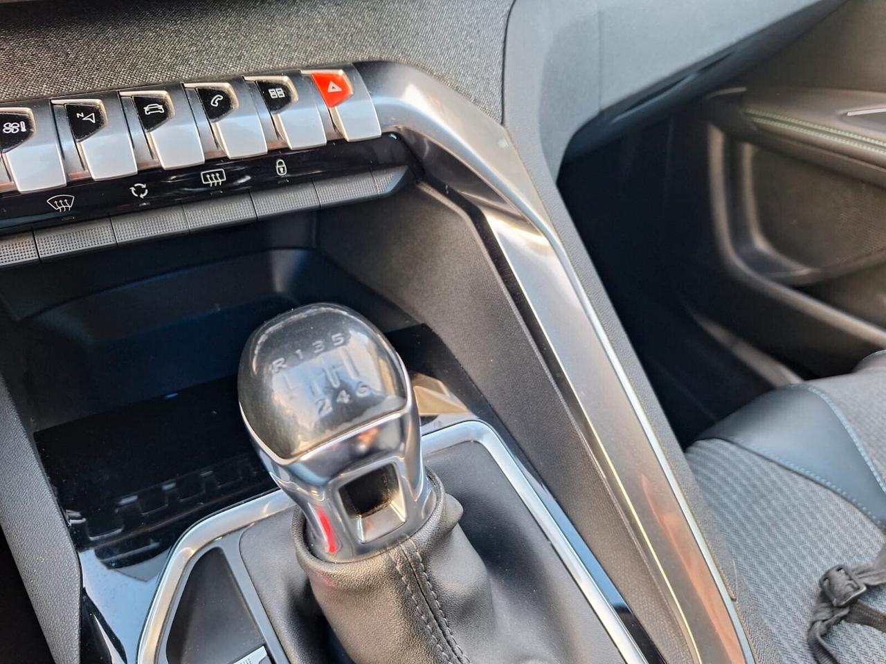 Peugeot 3008 BlueHDi 130 S&S Allure Pack