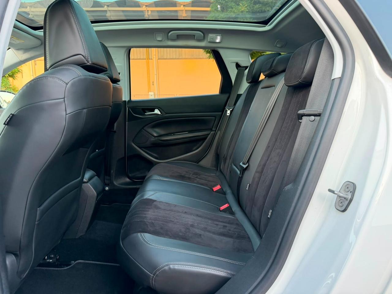 Peugeot 308 sw 1.6 HDi Full Opzionale