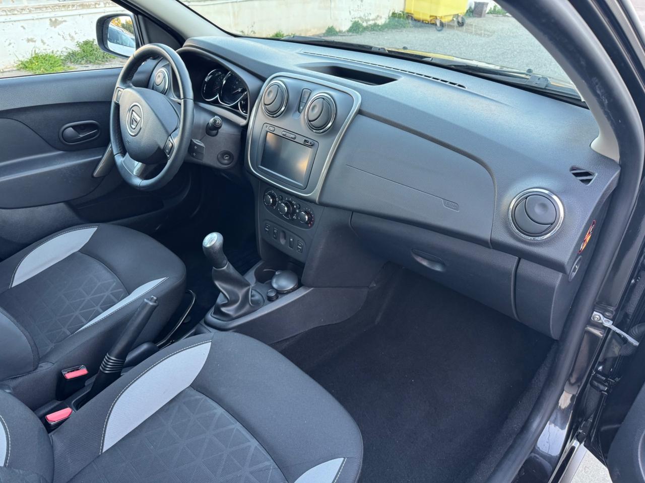 Dacia Sandero Stepway 1.5 dCi 90CV -127.000 KM-