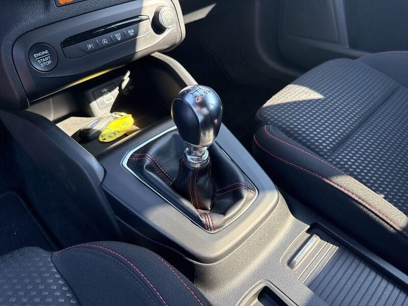 Ford Focus 1.0 EcoBoost Hybrid 125 CV 5p. ST Line