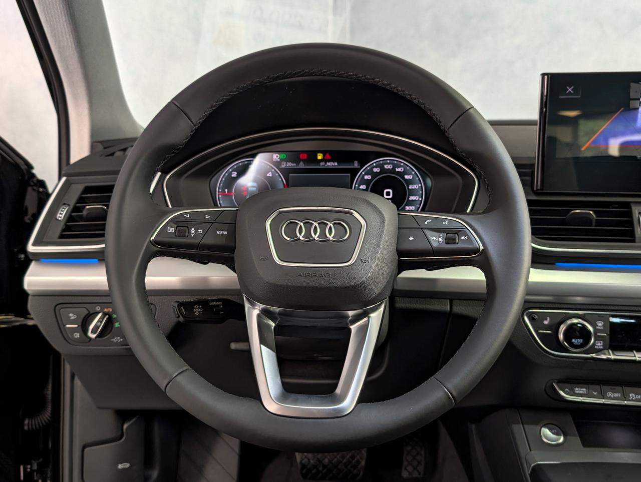 Audi Q5 40 TDI MHEV quattro S-tronic Business Advanced